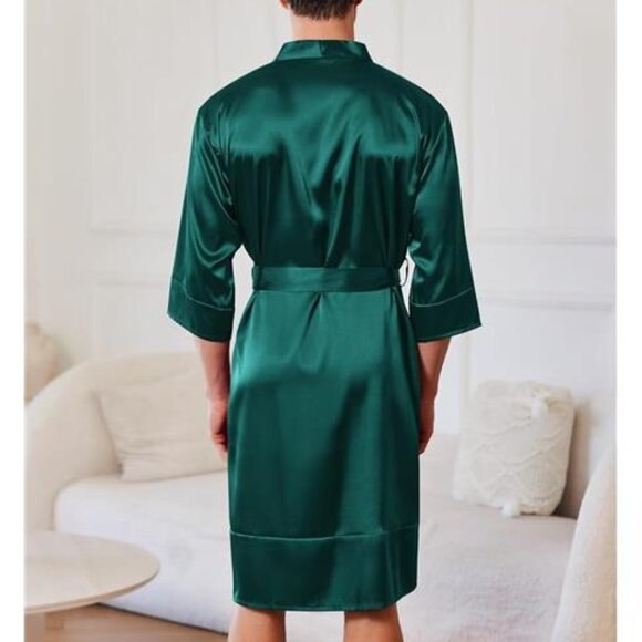 Men’s Green Lightweight Silky Satin Robe Kimono Bathrobe 3/4 Sleeve with Pockets - Picture 2 of 5